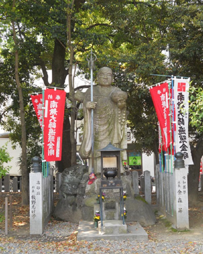 Chùa Osu Kannon - Chùa Osu Kannon