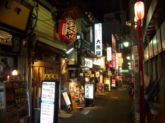 Chợ đêm ở Tokyo - Yokocho ở Tokyo và những con hẻm thường xuất hiện trong các bộ phim truyền hình Nhật Bản