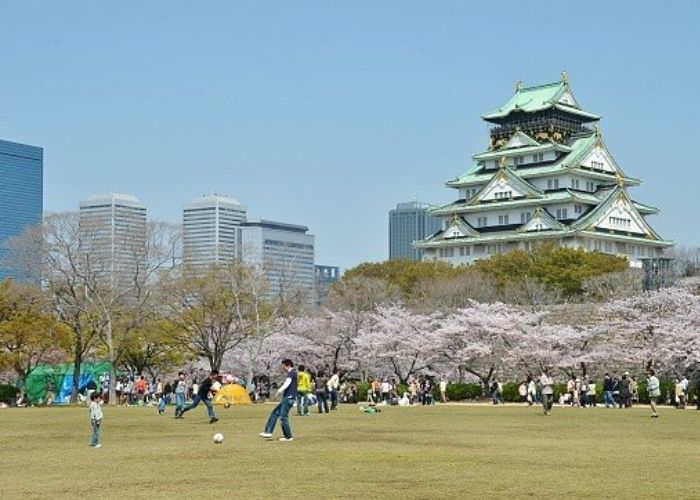 Công viên lâu đài Osaka