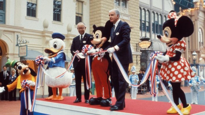 Disneyland Tokyo Nhật Bản - Công viên Disney đầu tiên được xây dựng ngoài nước Mỹ