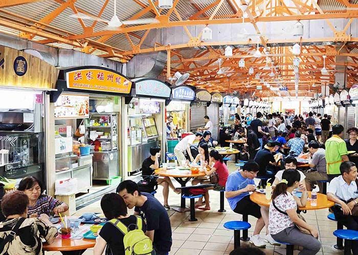 Món ăn nổi tiếng ở Singapore - Giá cả ở những khu ăn uống tập trung không đắt đỏ - 