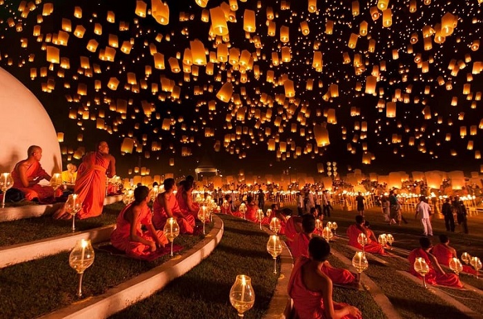 Kinh nghiệm du lịch Chiang Mai - Lễ hội đèn trời Loy Krathong