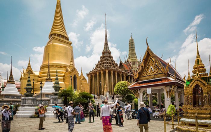 Đi du lịch Thái Lan nên mặc gì - Thái Lan có khí hậu nhiệt đới giống Việt Nam