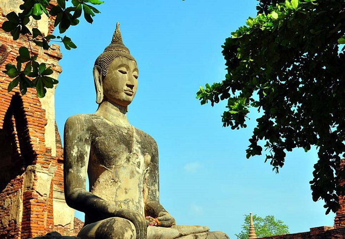 Kinh nghiệm du lịch Pattaya - Chùa Wat Mahathat ngôi chùa linh thiêng cổ kính Thái Lan