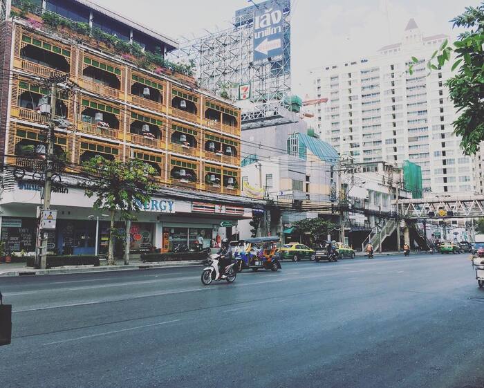 Những điều cần biết khi đi du lịch Thái Lan - Bạn nên lựa chọn những phương tiện công cộng để di chuyển
