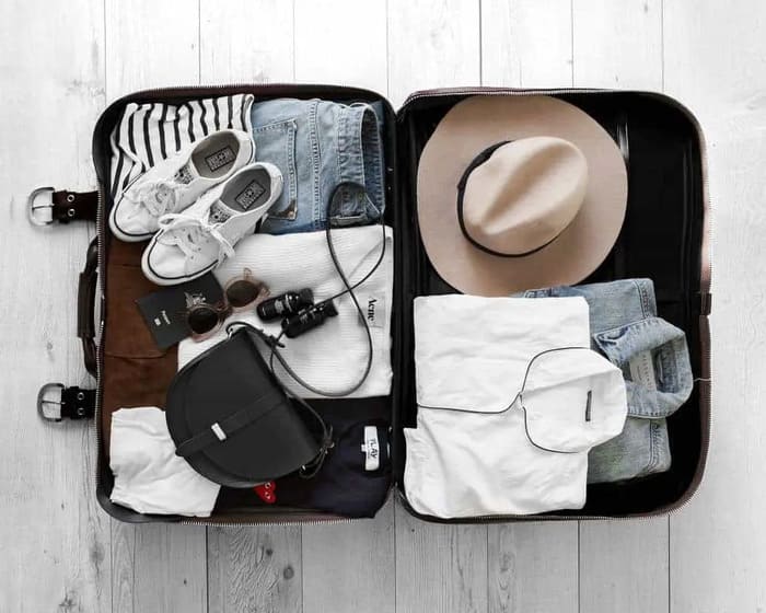 Những điều cần biết khi đi du lịch Thái Lan - Chuẩn bị hành lý đầy đủ khi đi Thái Lan