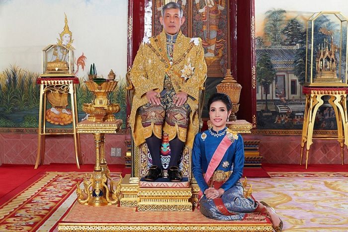 Phong tục Thái Lan - Hoàng gia được tôn trọng tuyệt đối ở Thái Lan