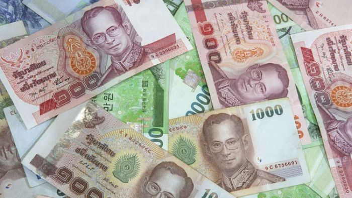 Phong tục Thái Lan - Bạn không được dẫm chân lên các tờ tiền Thái Lan