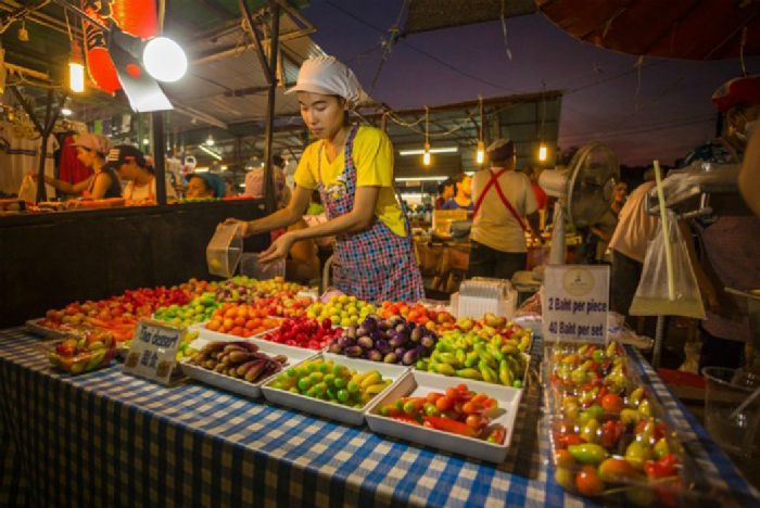 Nên tìm hiểu cách thức đến chợ