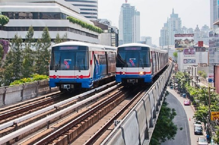 Chơi gì ở Bangkok - Di chuyển bằng tàu điện