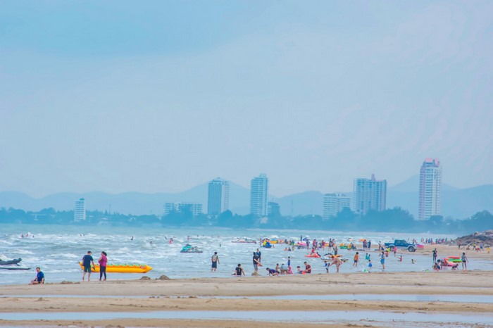 Biển Hua Hin là một trong những bãi biển đẹp nhất của Thái Lan