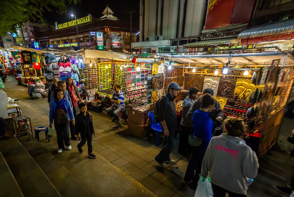 chợ đêm Chiang Mai - Các chủ hàng tại đây rất thân thiện và mến khách