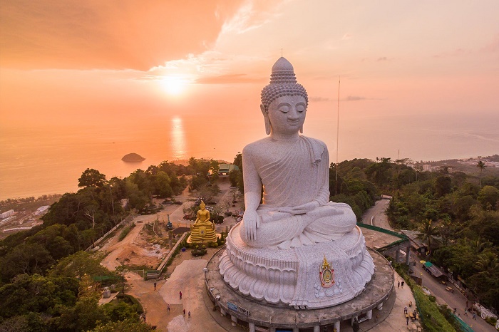 Chơi gì ở Phuket - Tượng Phật Big Buddha