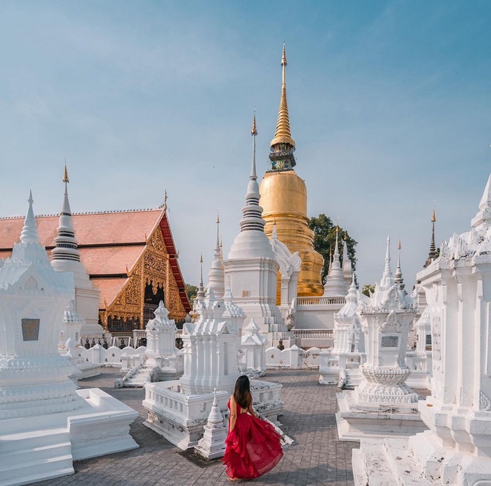 kiến trúc chùa Trắng Chiang Mai