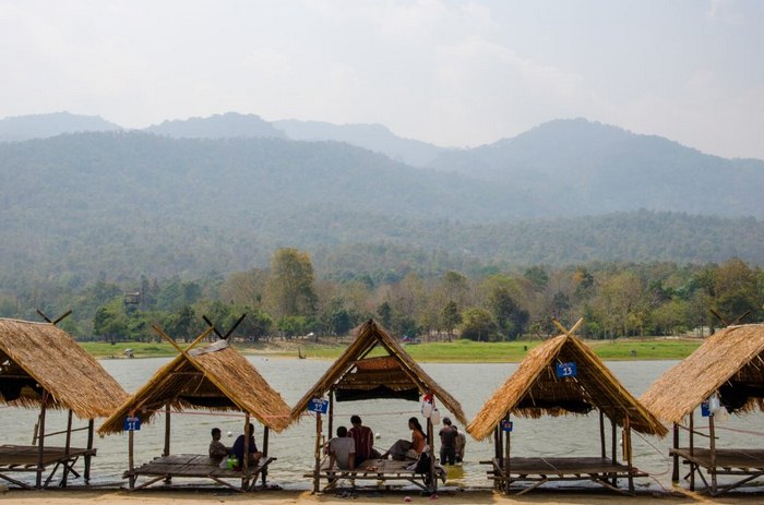 Địa điểm du lịch Chiang Mai - Lều tại Huay Tung Tao
