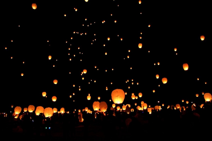 Lễ hội đèn trời Chiang Mai -Lễ hôi đèn trời tại Chiang Mai