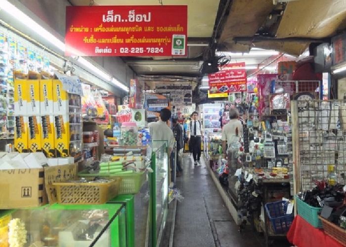 Mua sắm ở Chinatown Thái Lan - chợ Saphan Lek