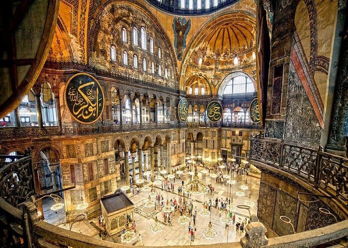 Cảnh đẹp Thổ Nhĩ Kỳ - Bên trong nhà thờ Hagia Sophia khiến chúng ta không khỏi cảm thấy choáng ngợp