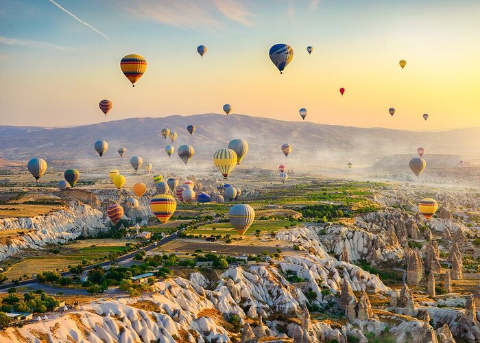 Chi phí du lịch Thổ Nhĩ Kỳ - Thổ Nhĩ Kỳ - Nơi được mệnh danh là có điểm bay khinh khí cầu lớn và đẹp nhất thế giới.