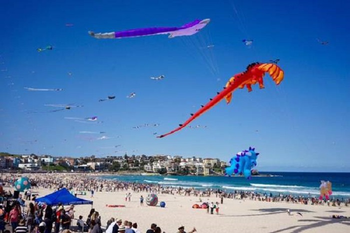 Kinh nghiệm du lịch Úc mùa xuân - Lễ hội của những cơn gió tại khu vực bờ biển Bondi