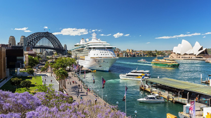 Du lịch úc tháng 6 Du thuyền ngắm cảnh quan nhà hát Sydney