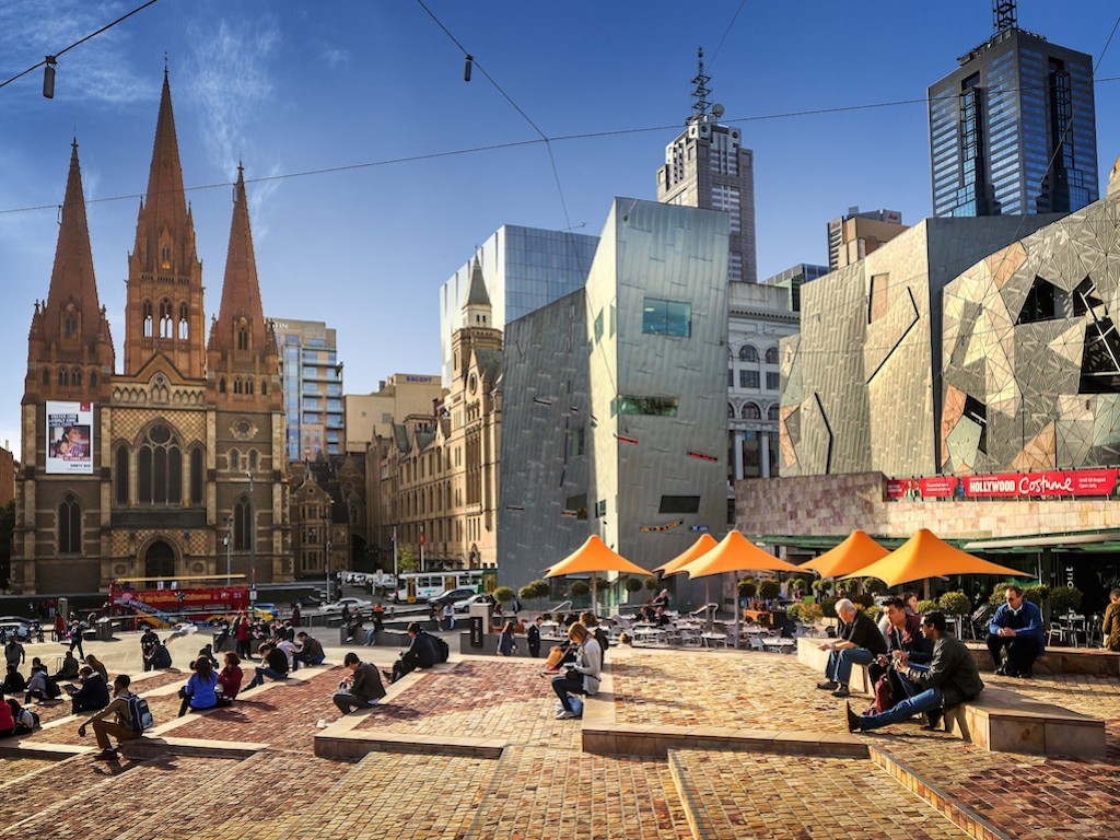 Chơi gì ở Melbourne - Quảng trường Federation điểm nên đi tham quan tại thành phố