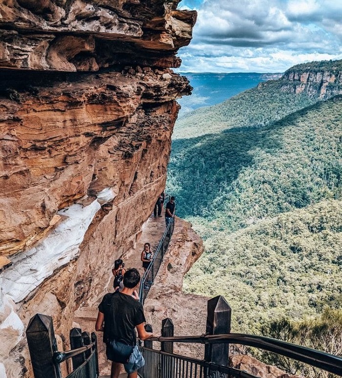 Đi bộ tai công viên Blue Mountains