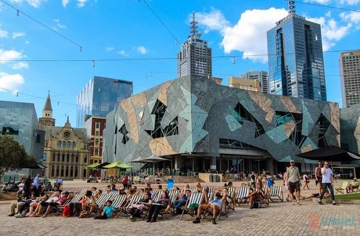 Melbourne có gì đặc biệt - Quảng trường Federation Square khiến bao du khách trầm trồ