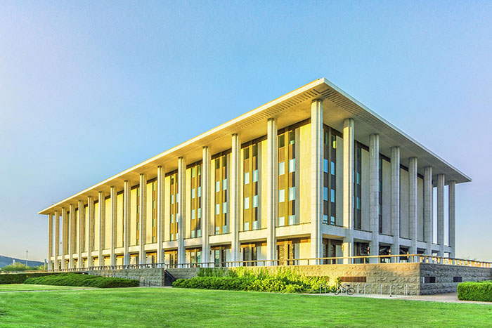 Thư viện Quốc gia Victoria Melbourne Australia - Thư viện này đặt tại Parkes, Canberra, nước Úc