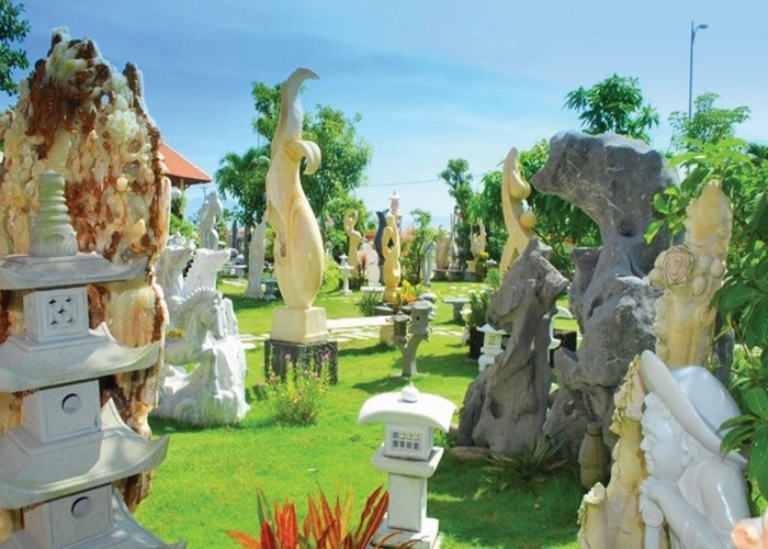Làng nghề điêu khắc đá mỹ nghệ Non Nước