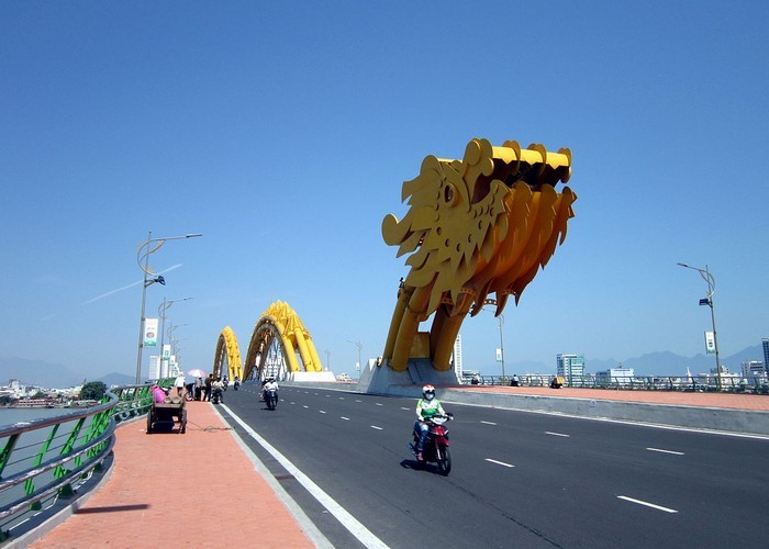 Cầu Rồng 