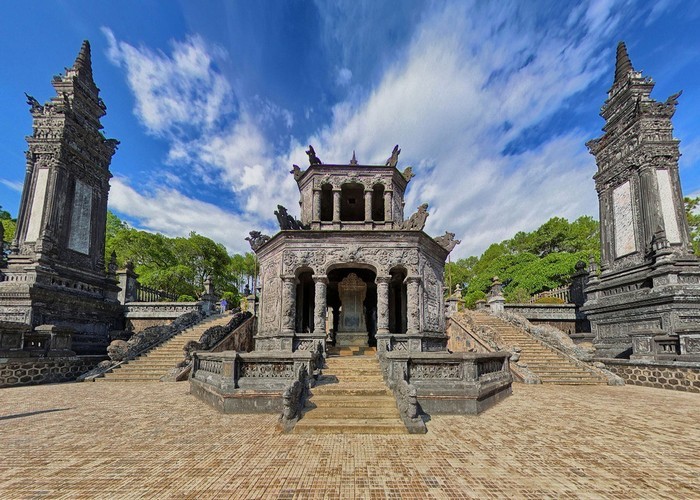 Lăng Khải Định 