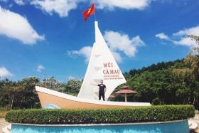 Review tour Cà Mau 2 ngày 1 đêm: cảnh đẹp nên thơ sông nước hữu tình