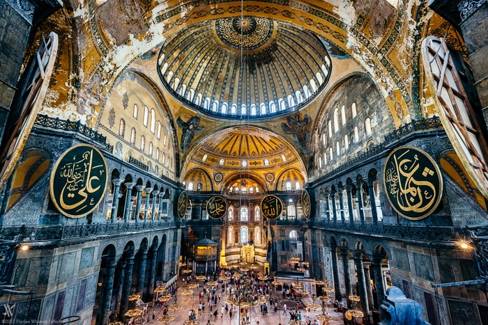 Thánh đường Hagia Sophia