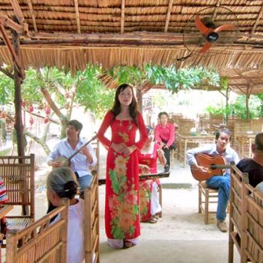 Tour Miền Nam 4N3Đ: Từ Hà Nội - Sài Gòn - Củ Chi - Tây Ninh - Mỹ Tho - Bến Tre, Bay VN + KS tiêu chuẩn
