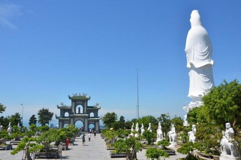 chùa linh ứng