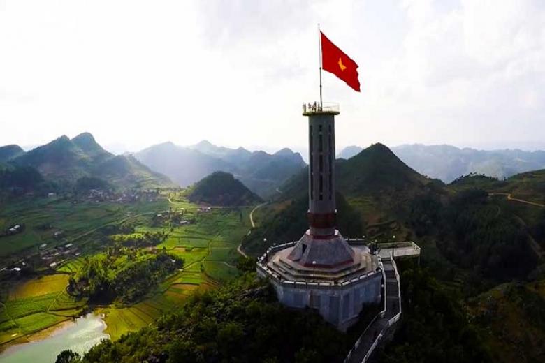 cột cờ lũng cú