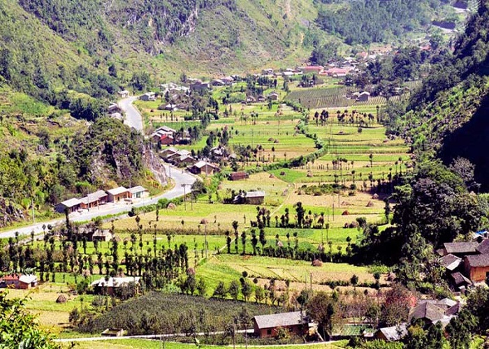 Du lịch Đông Bắc: Bản Sủng Là