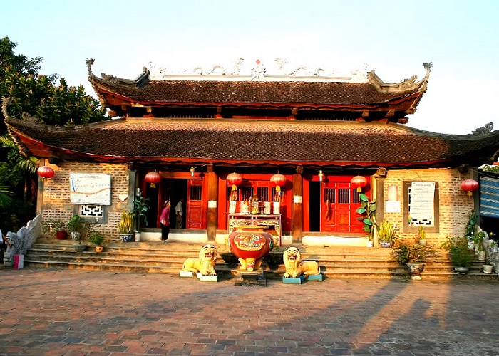 Đền Mẫu Sapa