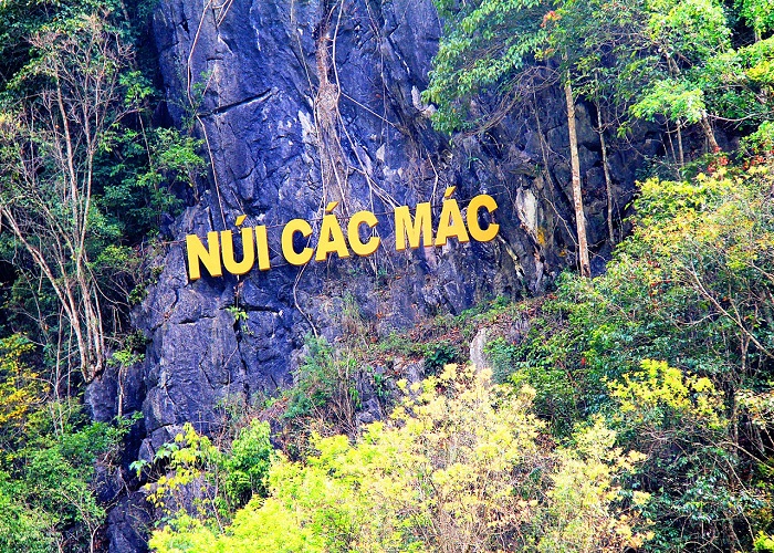 tour du lịch Cao Bằng: Núi Các Mác