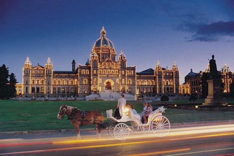 Khách sạn Fairmont Empress