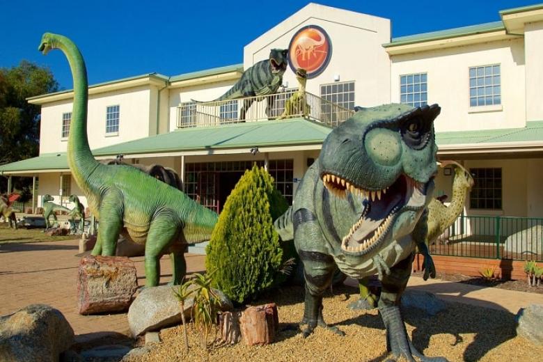 Bảo tàng Dinosaur