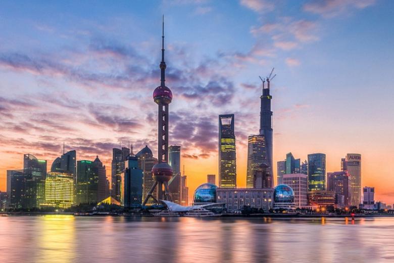 Tháp Đông Phương Minh Châu