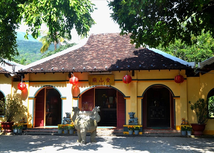 Miếu bà Phi Yến mieu-ba-phi-yen