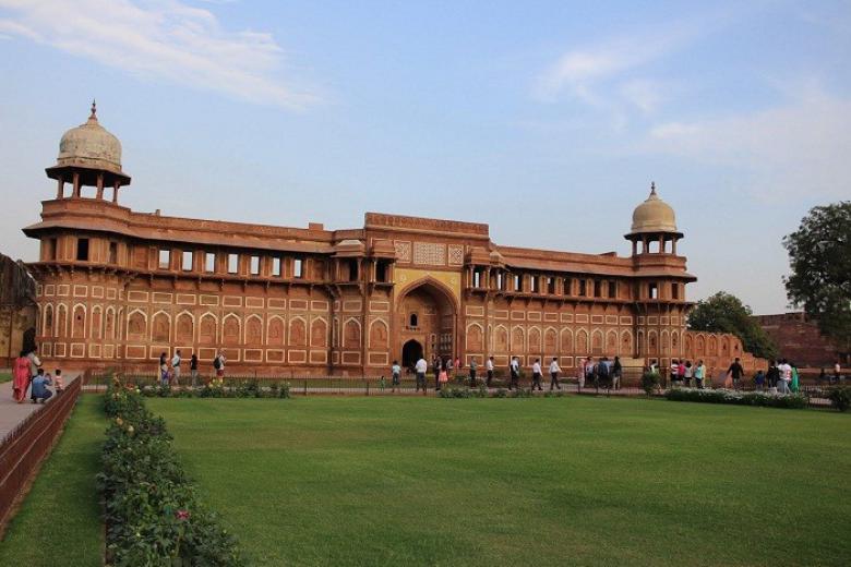 Pháo đài Đỏ Agra
