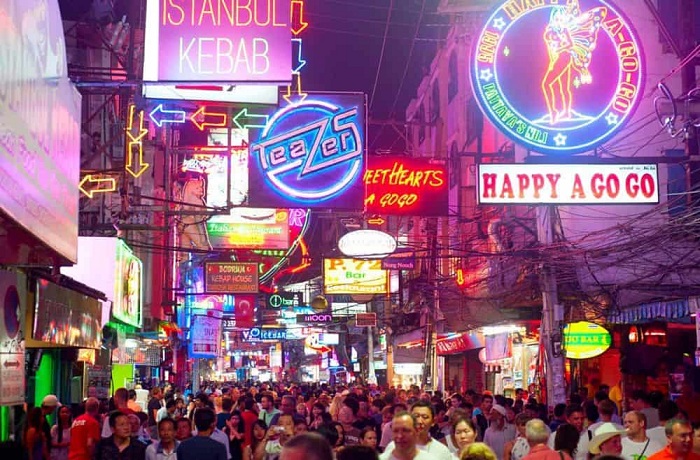 walking-street-pattaya