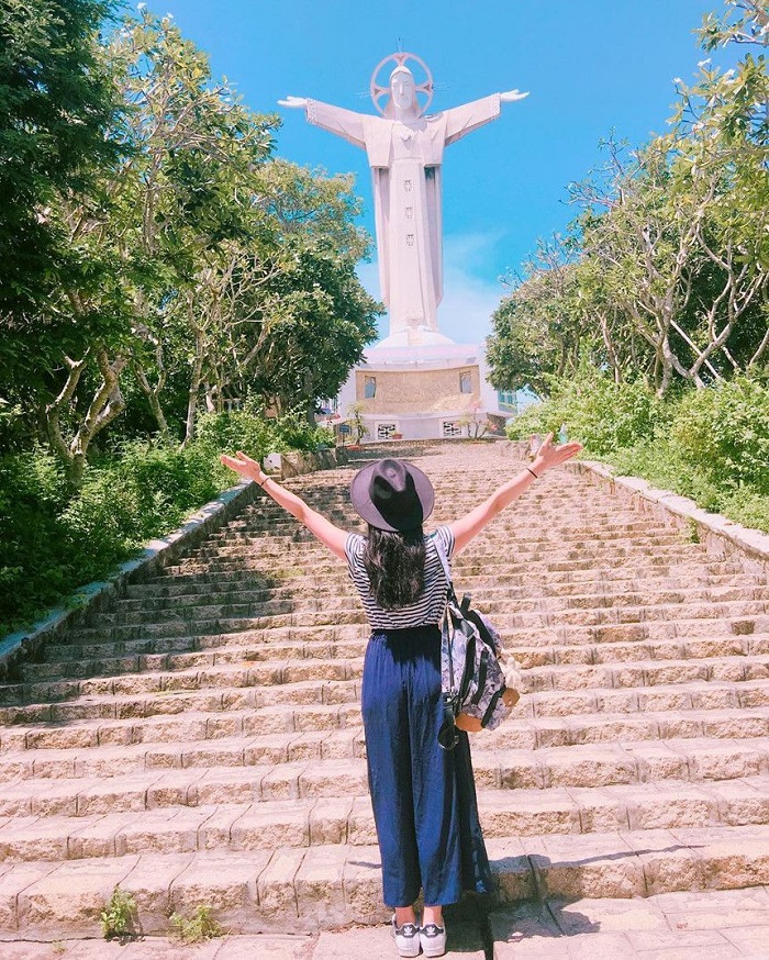 Tượng Chúa Kitô – địa điểm tham quan Vũng Tàu nổi tiếng