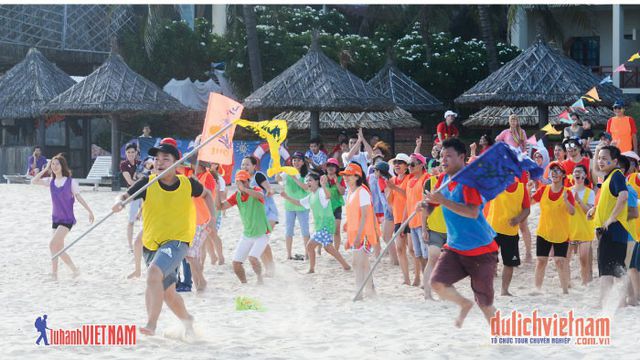 Tham gia team building