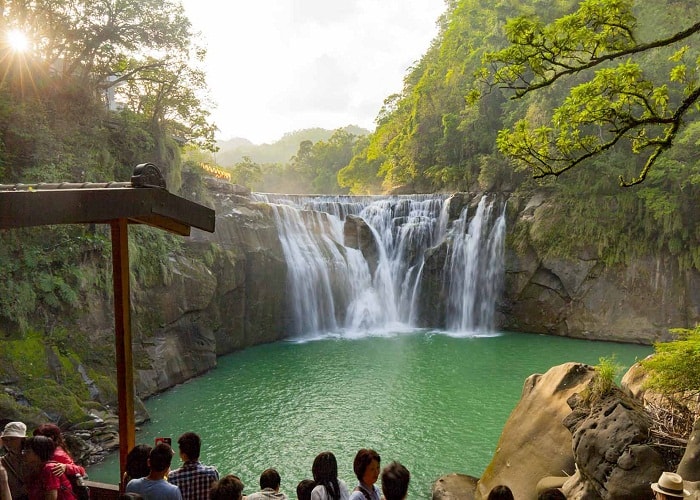 Thác nước Thập Phần