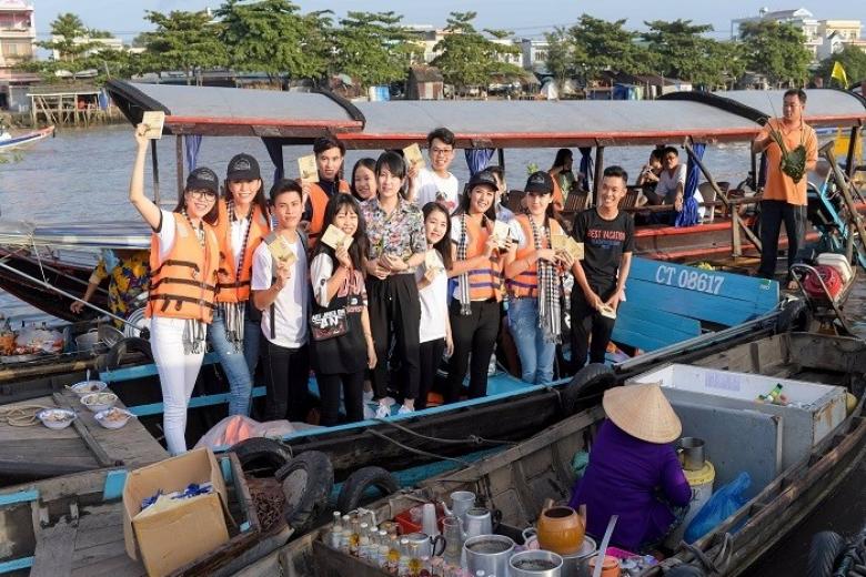 chợ nổi cái răng